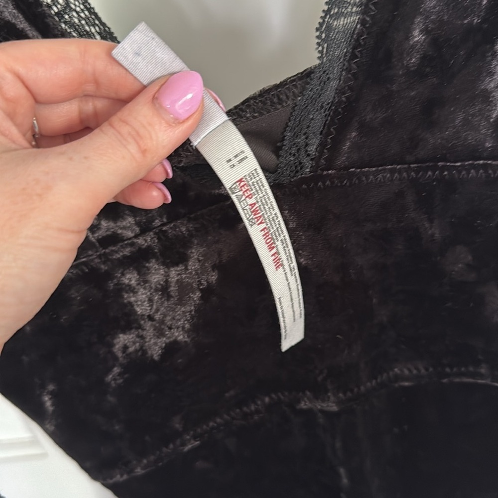 Intimately Free People Viper Velvet Bodycon Dress Black Lace Detail - Picture 5 of 7